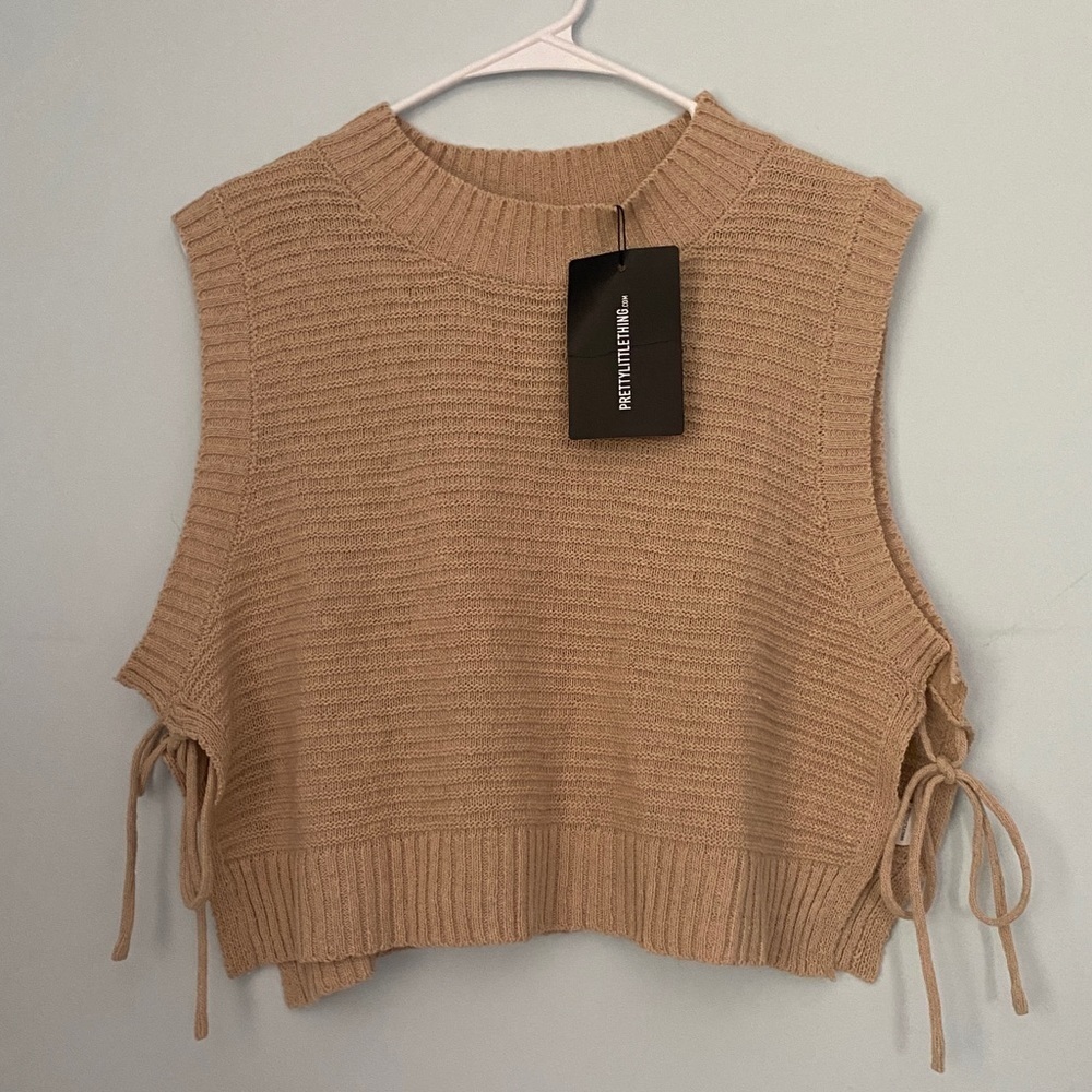 PrettyLittleThing‎ NWT Stone Tie Side Knitted Slouchy Top